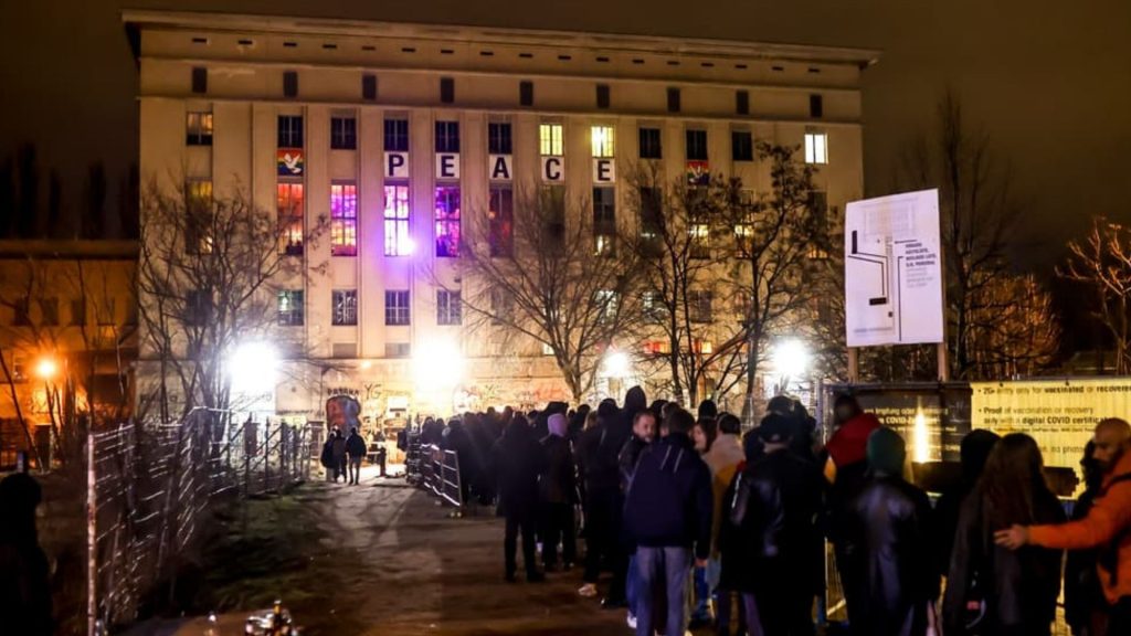 Berghain: Berlin’in Tekno Efsanesi 1 Berghain Tekno Berlin
